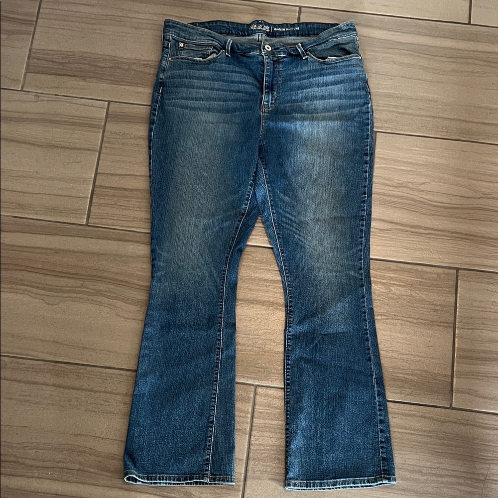 Signature by Levi Strauss Women's Boot Cut Jeans - Dark Blue